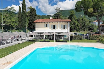 hotel du lac