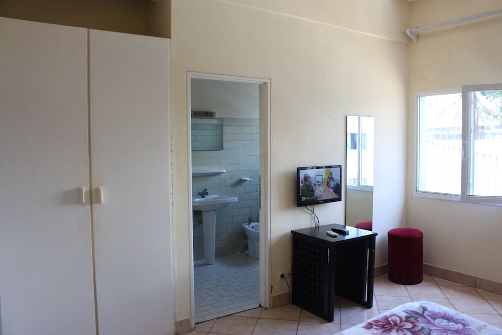 hotel beausejour mirabel