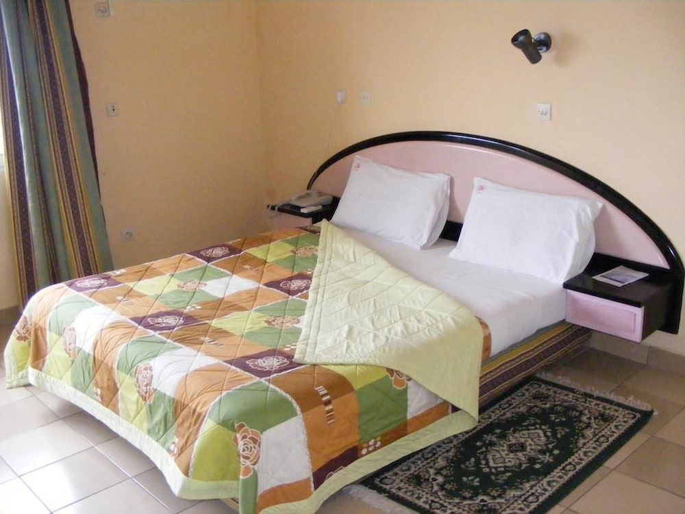 hotel beausejour mirabel