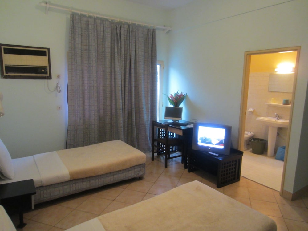 hotel beausejour mirabel
