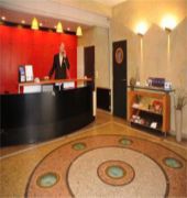 hotel docklands