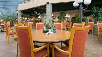 Best Western Plus Mirage Hotel & Resort,High Level>>Alberta,3 star