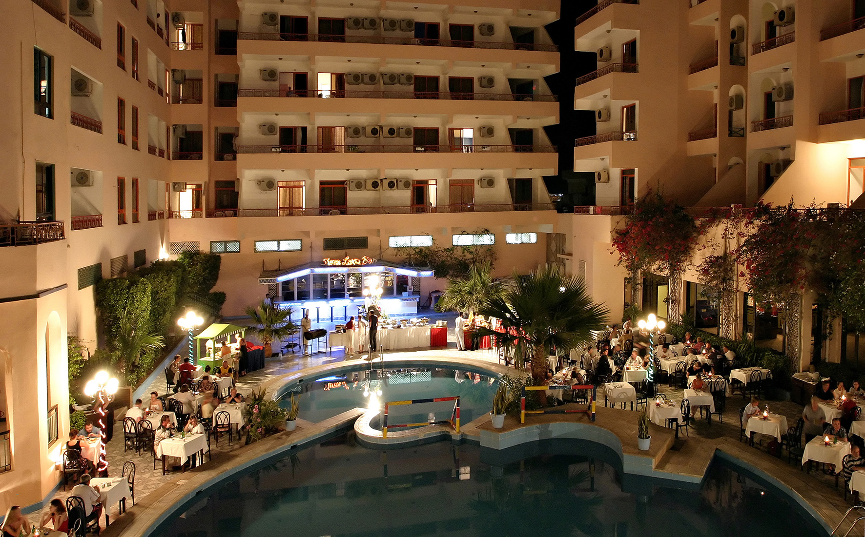 empire hotel aqua park