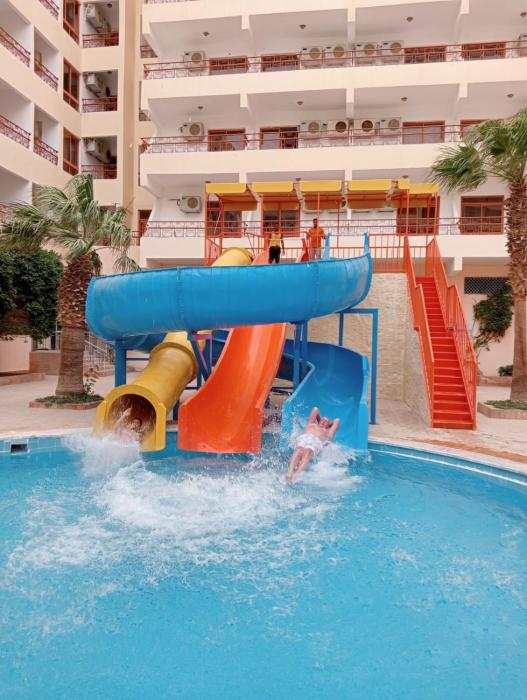 empire hotel aqua park
