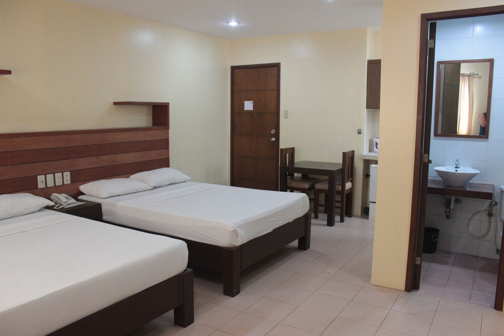 joyce apartelle kalentong