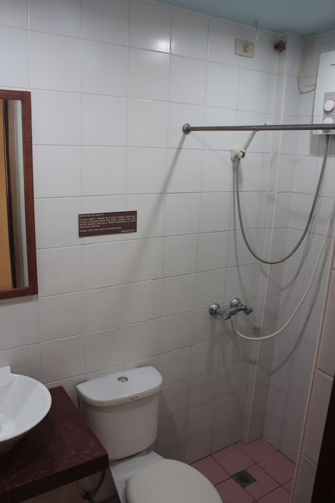 joyce apartelle kalentong