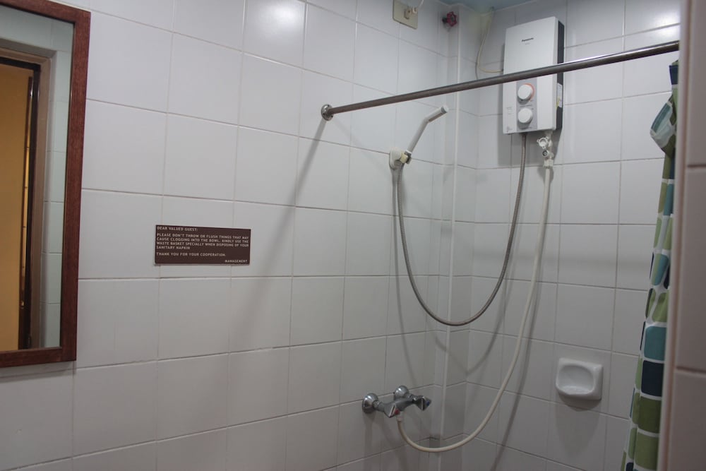 joyce apartelle kalentong