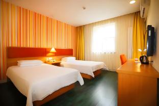 home inn taian railway station square