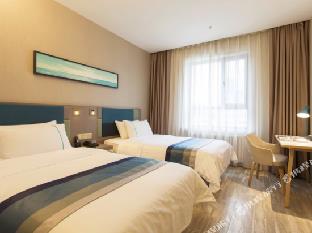 homeinn selected heihe central street pedestrian street