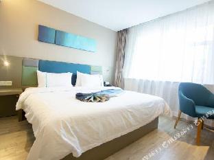 homeinn selected heihe central street pedestrian street