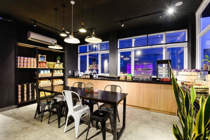 the hammock hotel fine arts museum