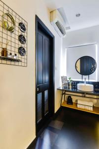 the hammock hotel fine arts museum