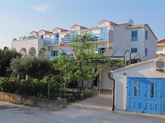 apartments and pension ivan