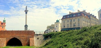 Dom Literatury,Warsaw>>Srodmiescie,3 star