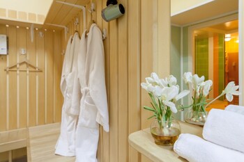 Voyage Hotel - Budget Rooms,In St. Petersburg (Moskovskiy),3 star