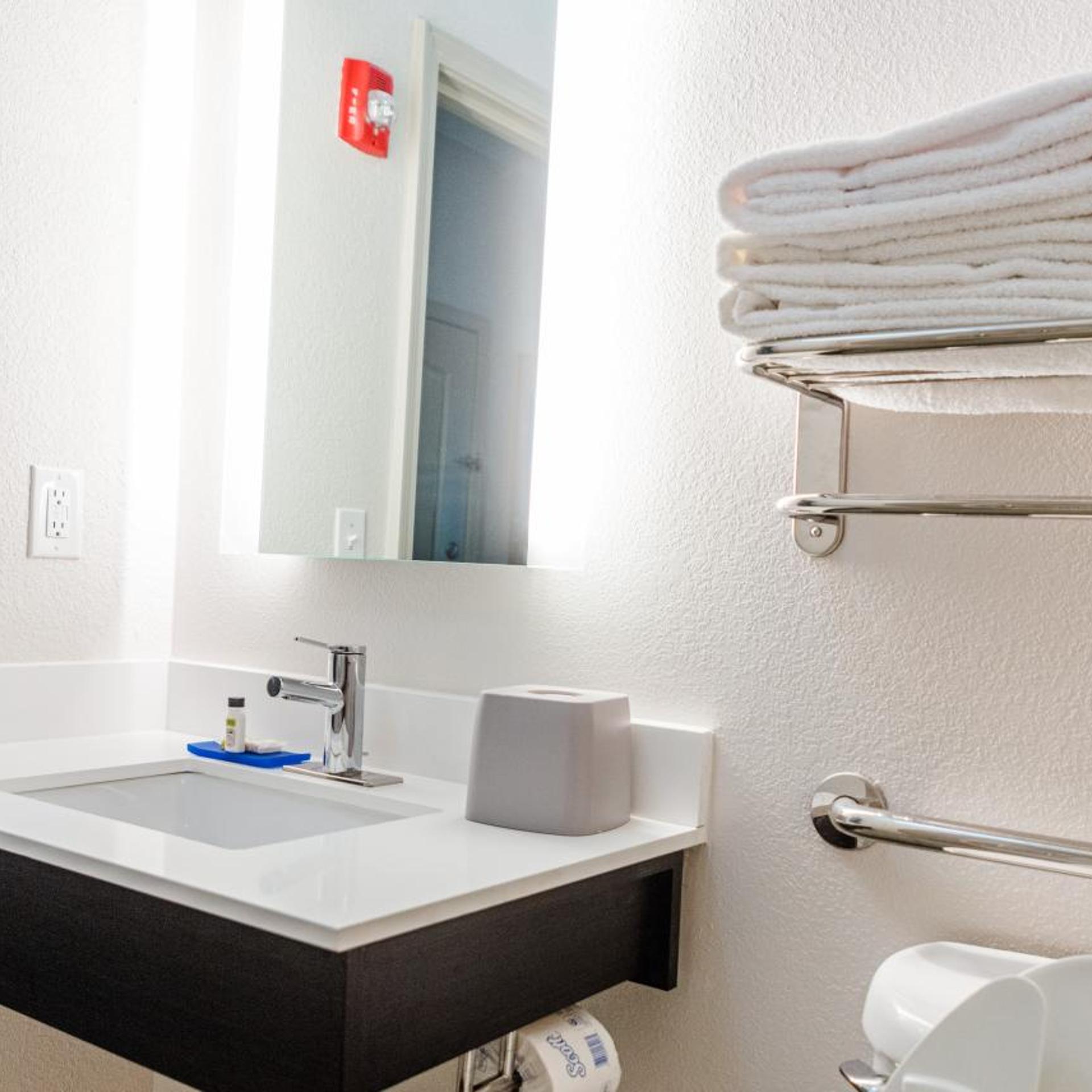 holiday inn express greenville by ihg