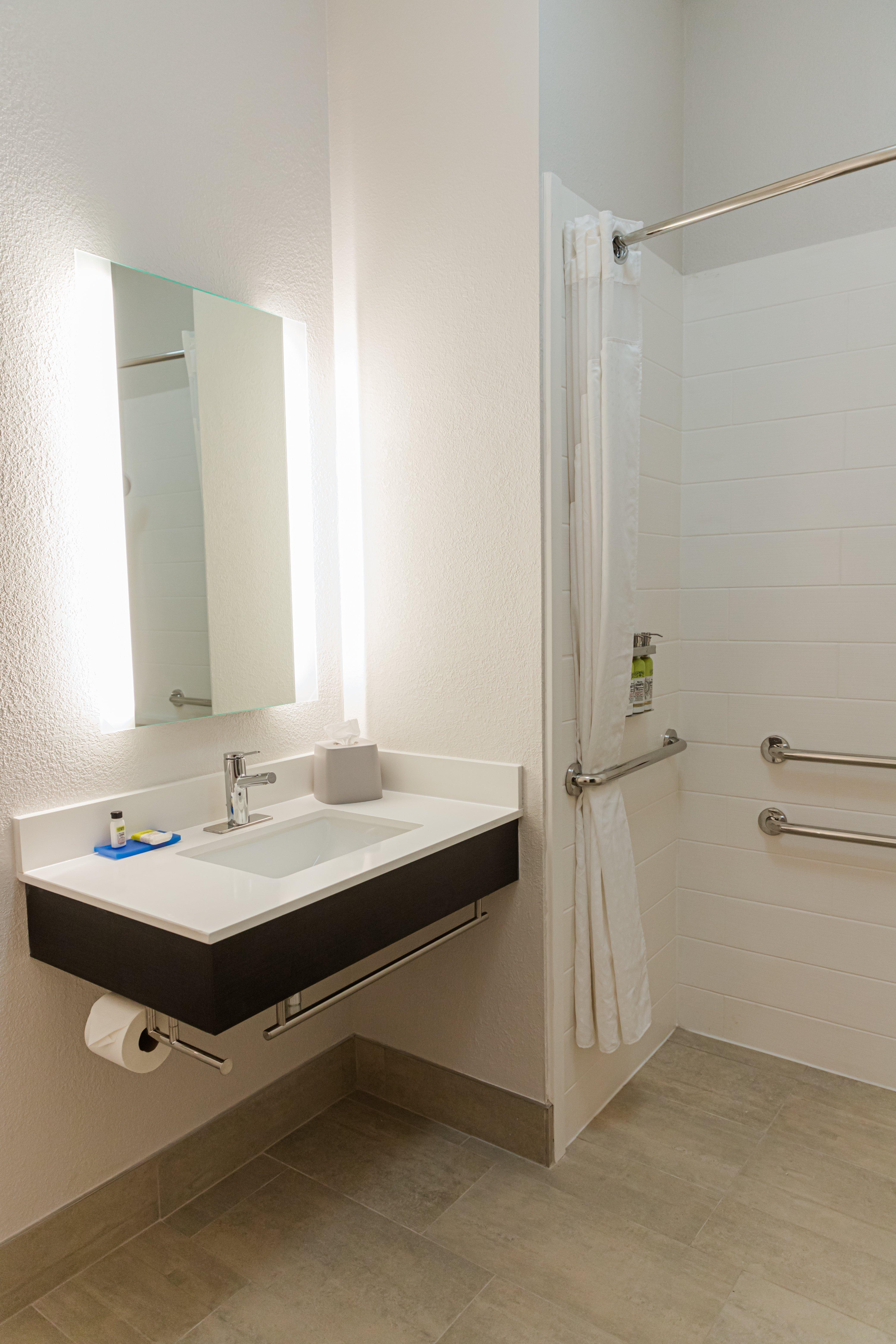 holiday inn express greenville by ihg