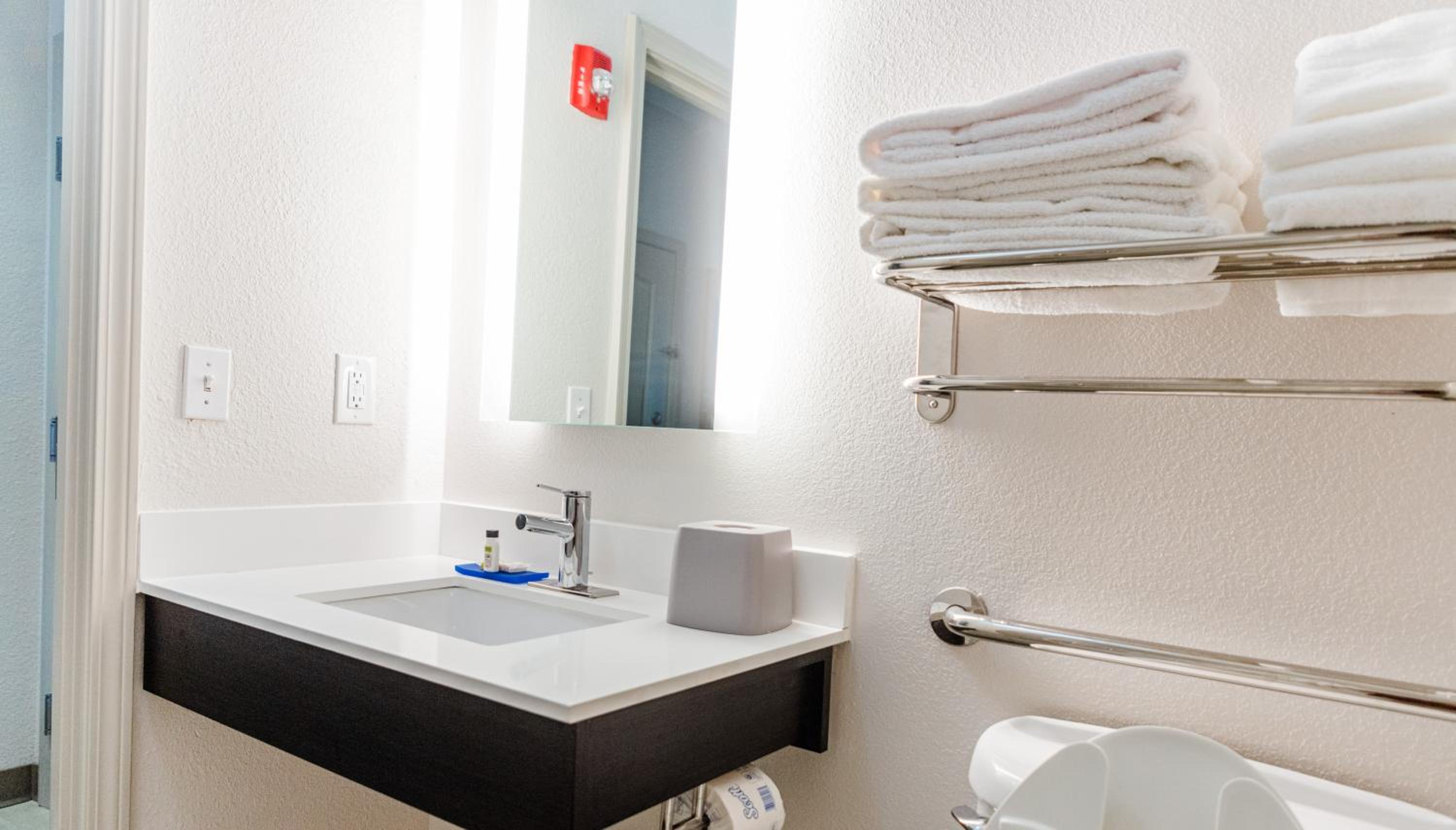 holiday inn express greenville by ihg