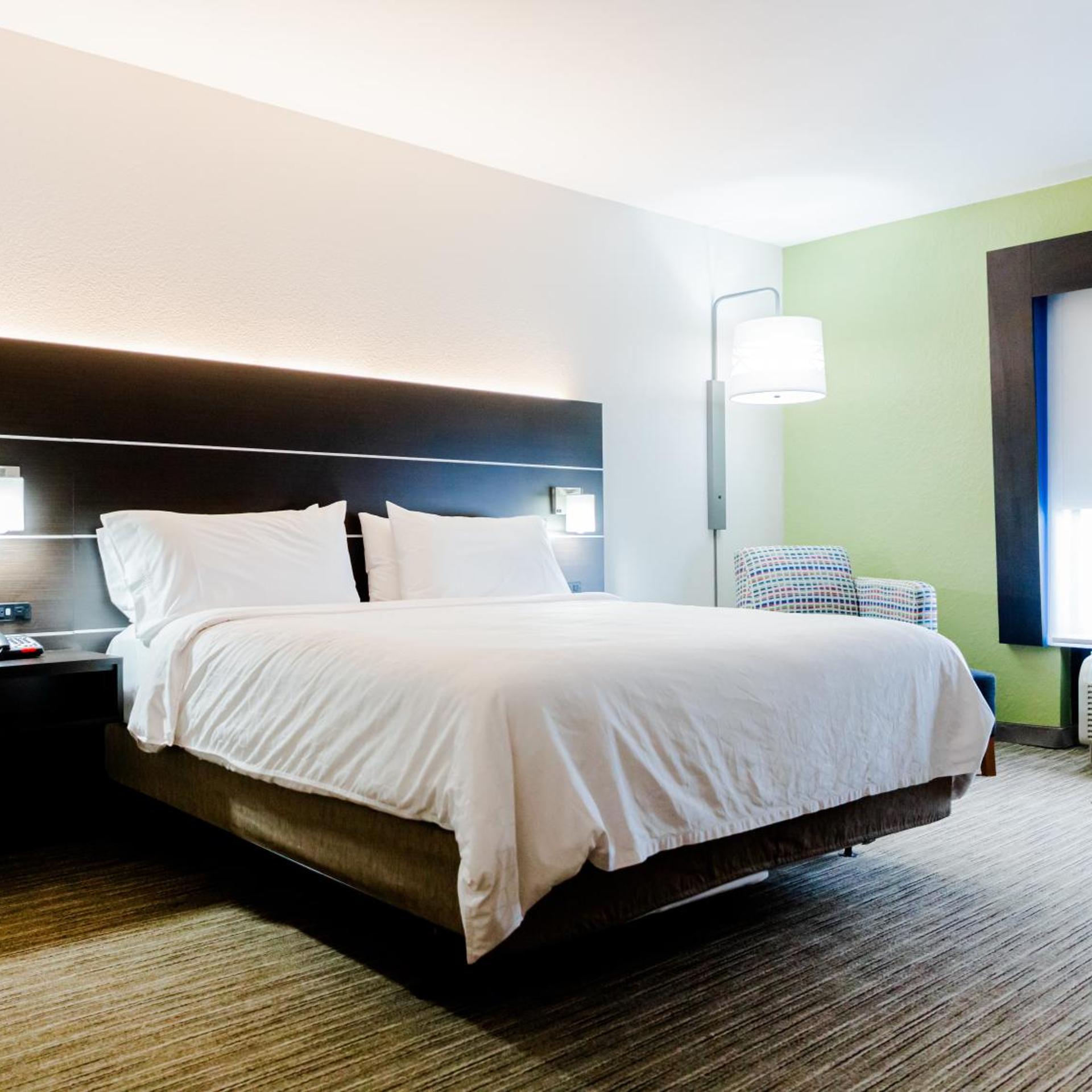 holiday inn express greenville by ihg