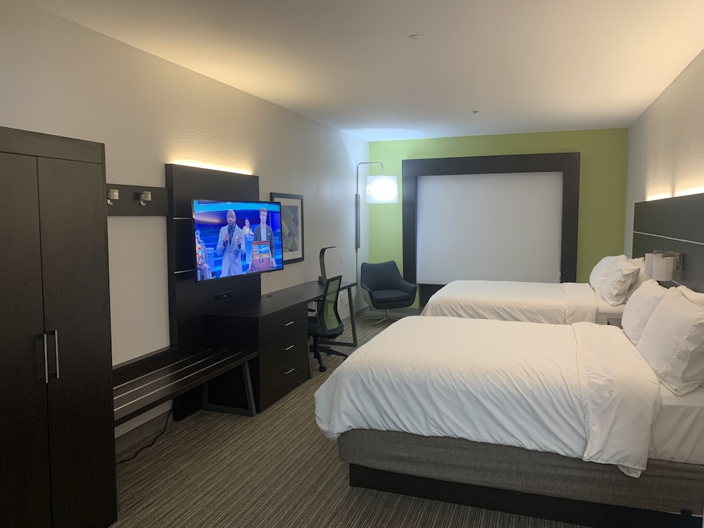 holiday inn express greenville by ihg