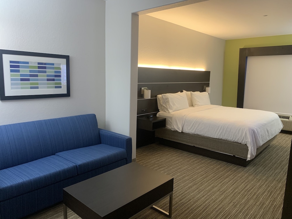 holiday inn express greenville by ihg