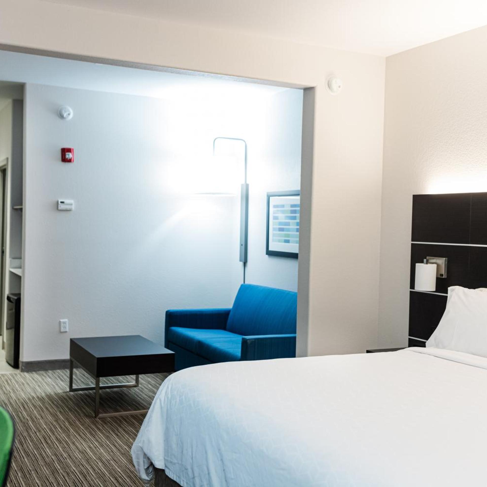 holiday inn express greenville by ihg