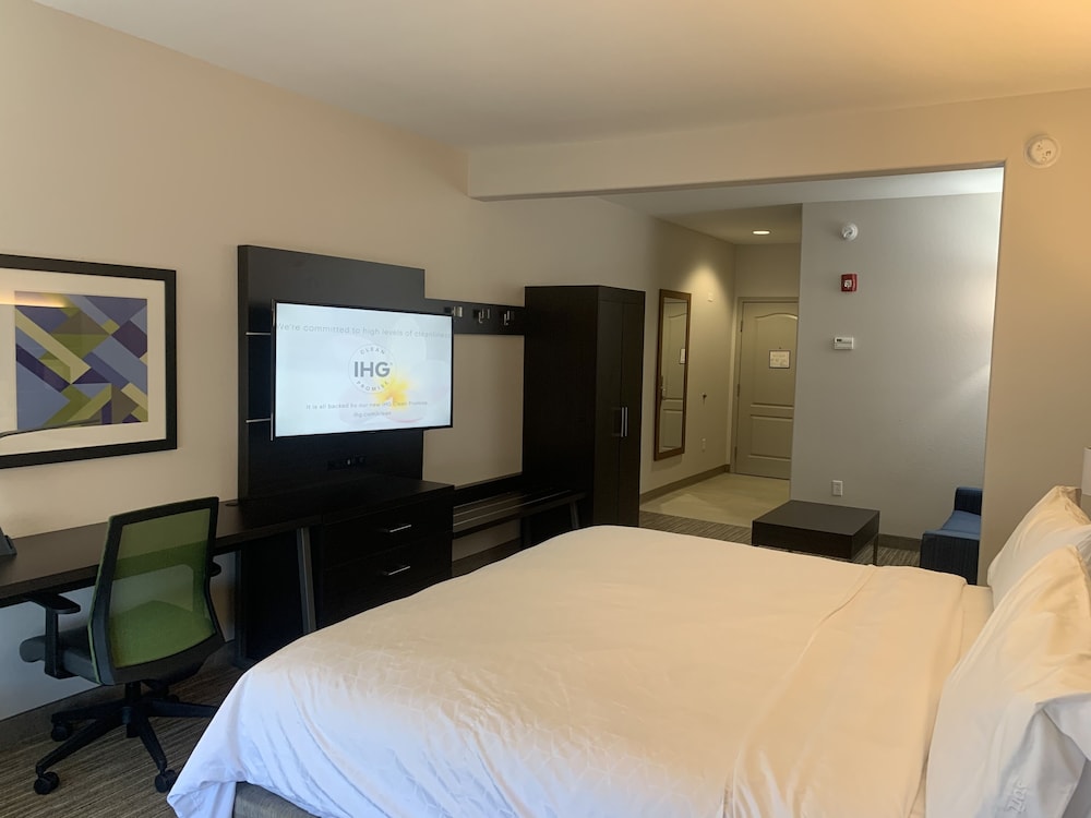 holiday inn express greenville by ihg