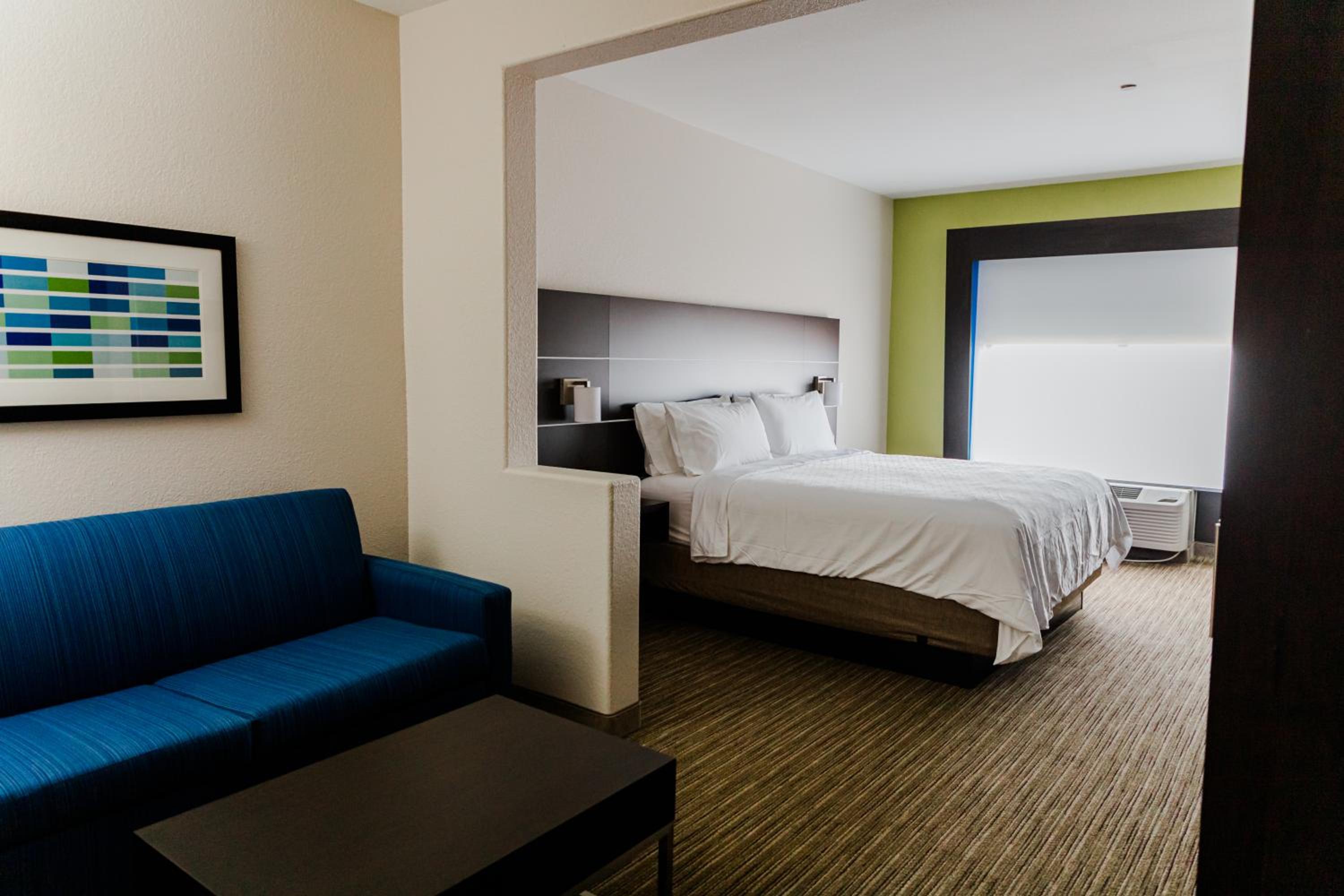 holiday inn express greenville by ihg