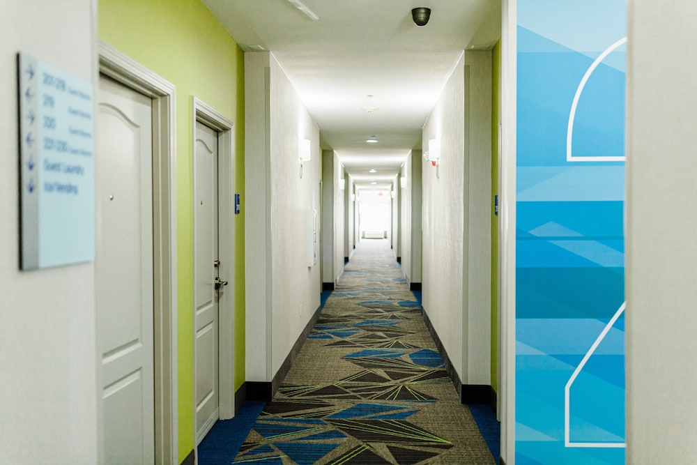 holiday inn express greenville by ihg