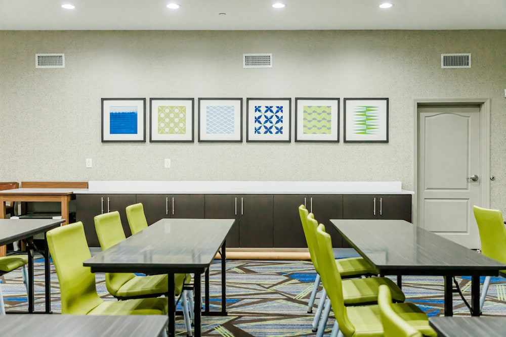 holiday inn express greenville by ihg