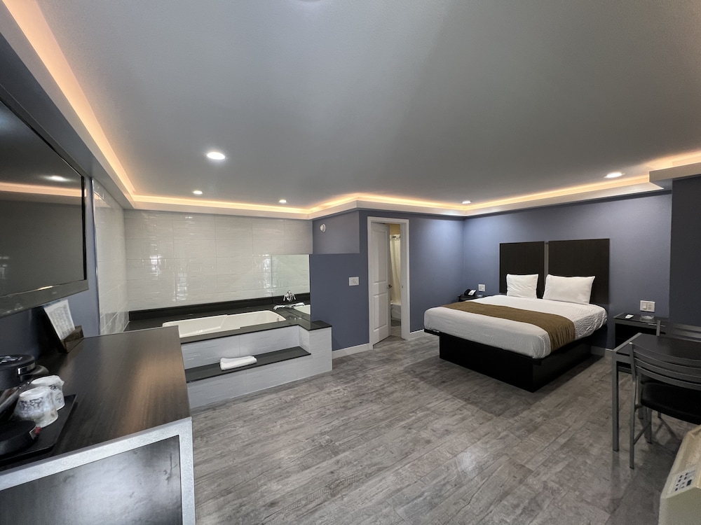 deluxe inn hawthorne