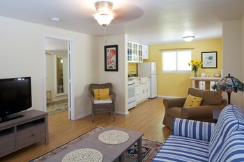 cottages on river road