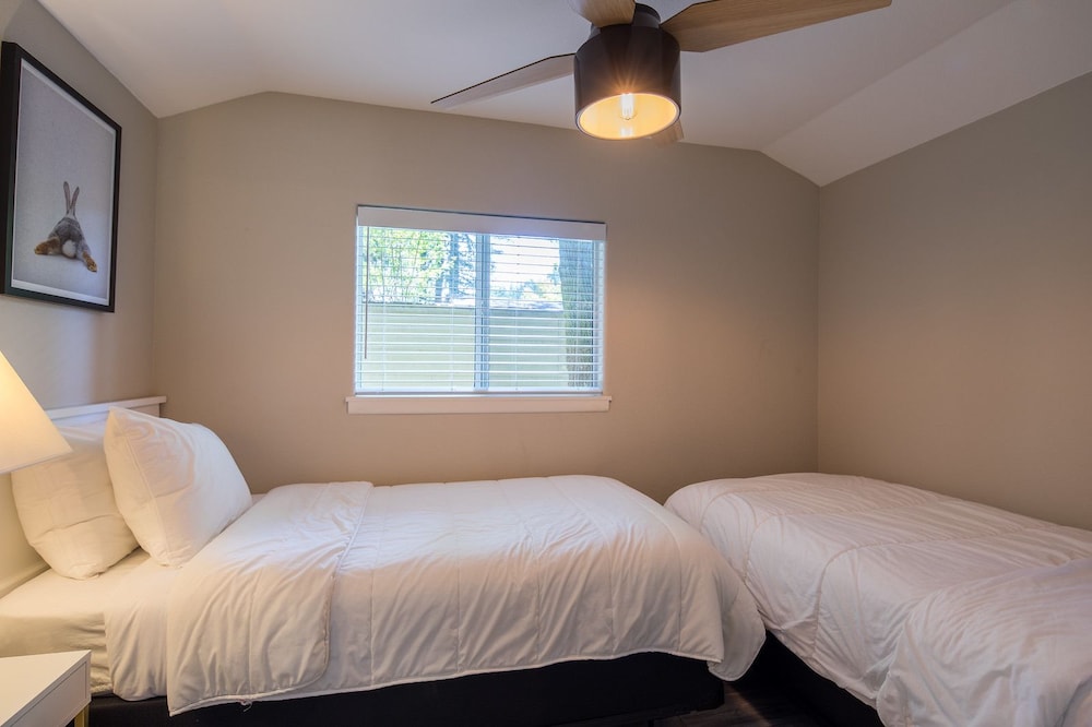 cottages on river road