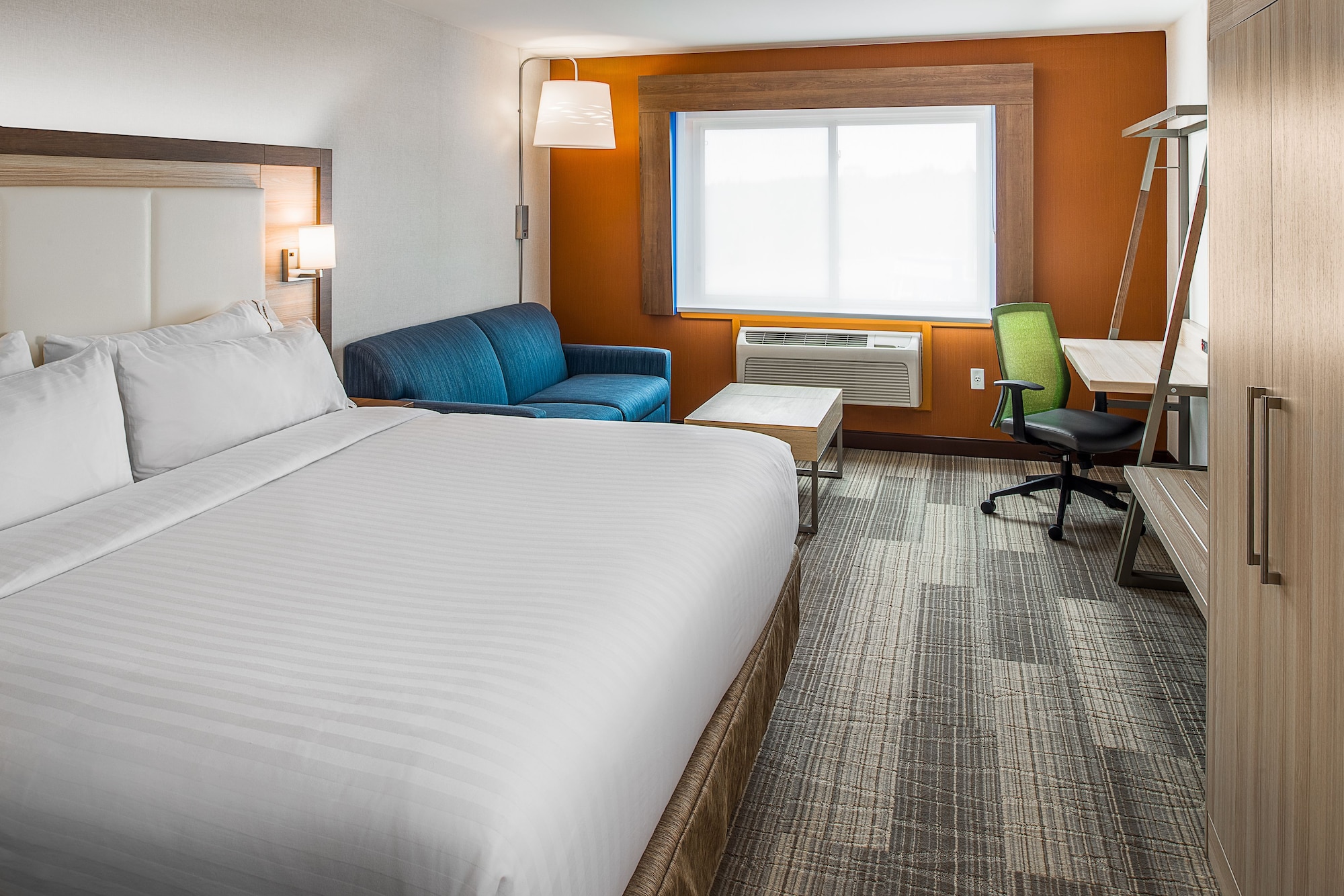 holiday inn express and suites halifax bedford by ihg