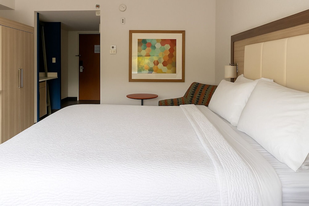 holiday inn express and suites halifax bedford by ihg