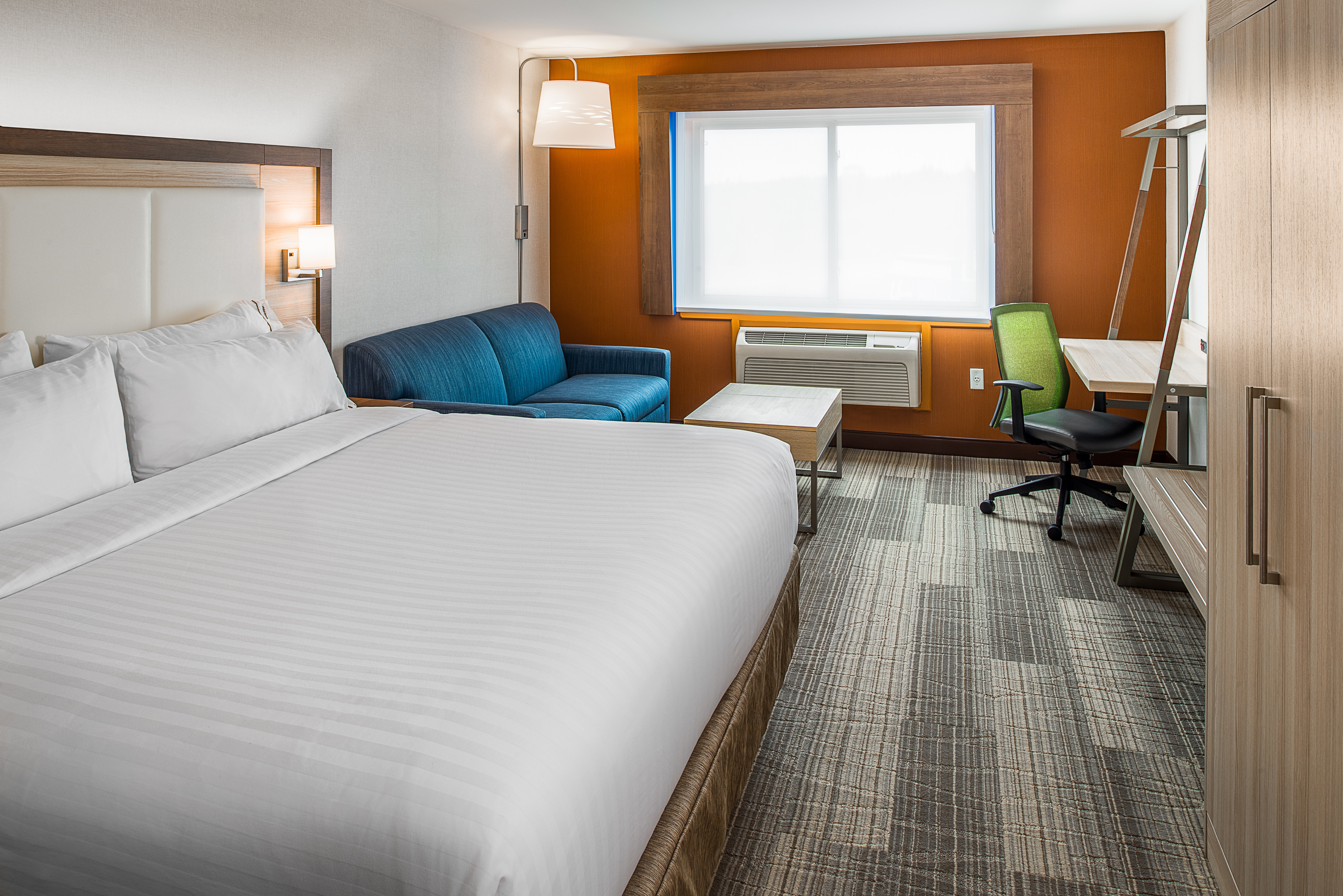 holiday inn express and suites halifax bedford by ihg