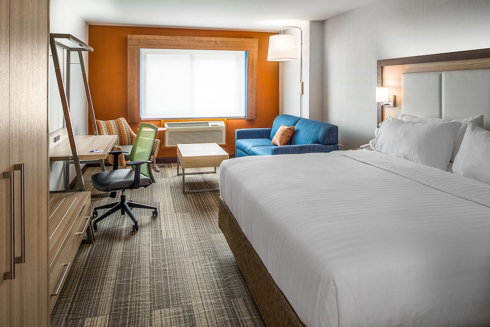 holiday inn express and suites halifax bedford by ihg