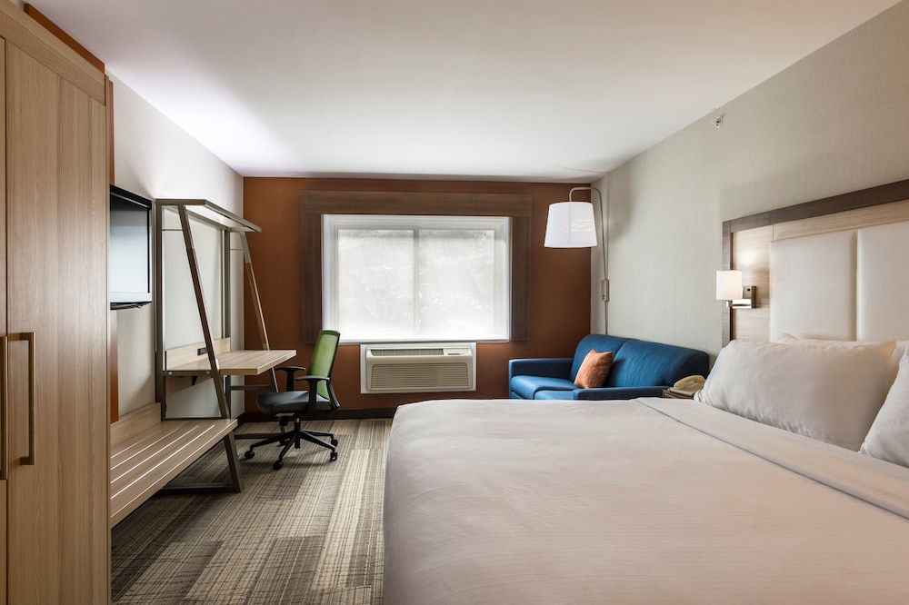 holiday inn express and suites halifax bedford by ihg
