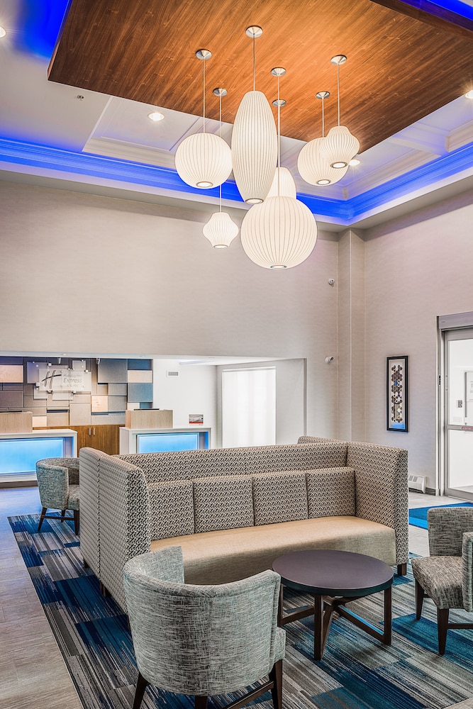holiday inn express and suites halifax bedford by ihg
