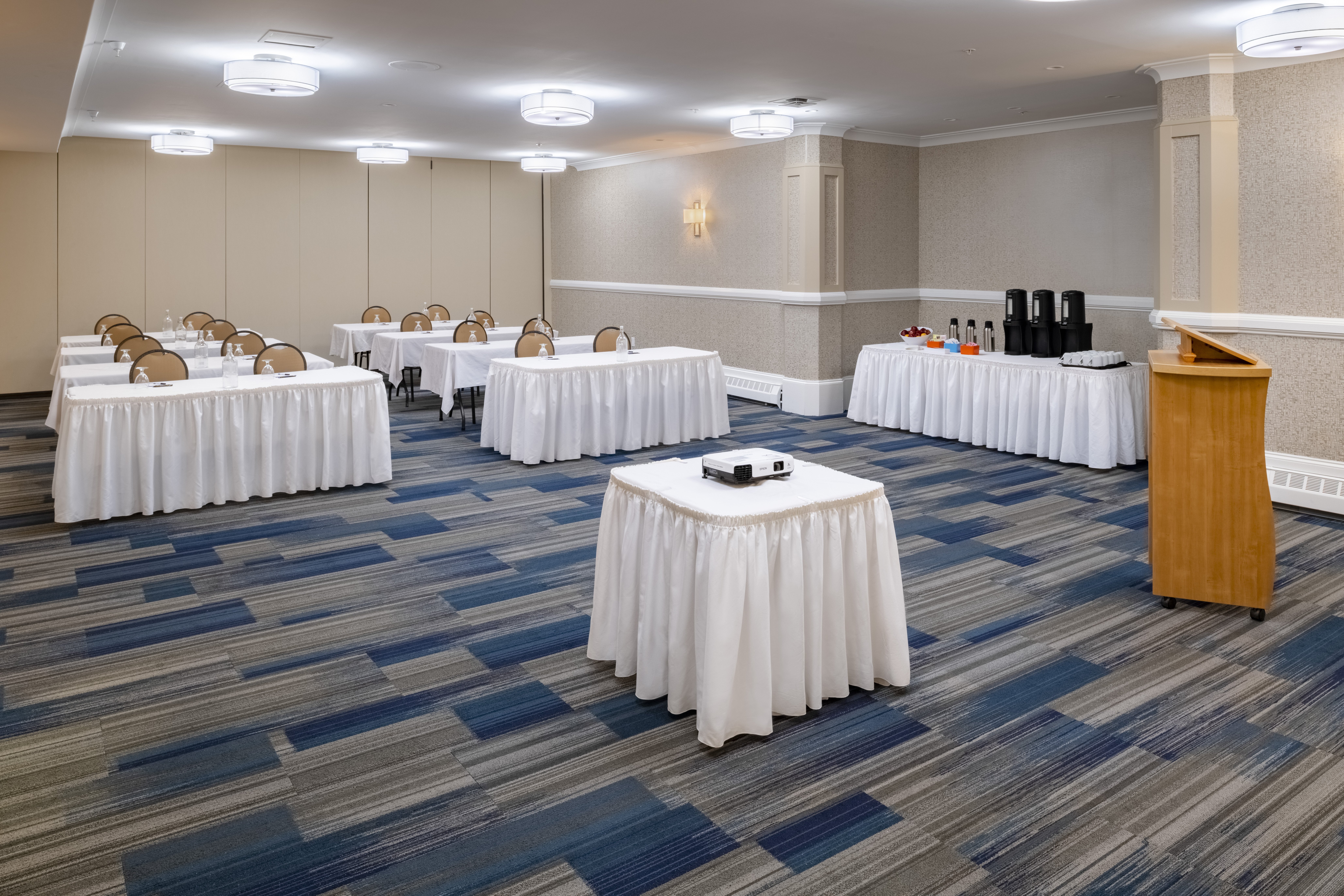 holiday inn express and suites halifax bedford by ihg