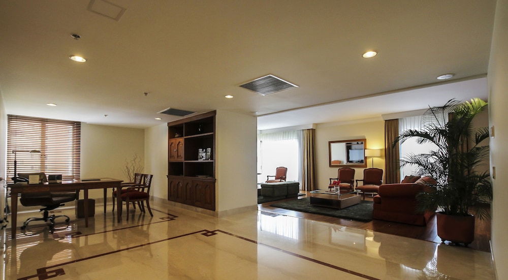intercontinental cali by ihg