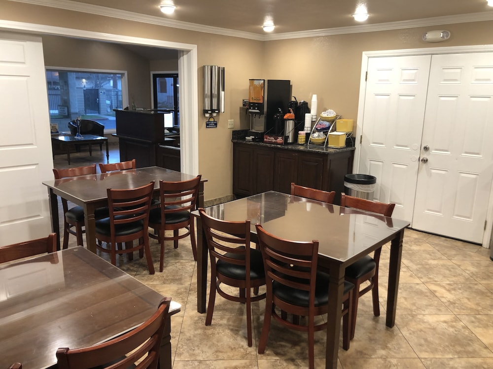 days inn by wyndham camarillo ventura