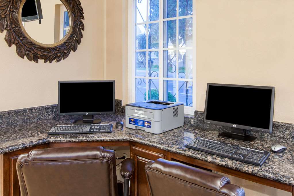 days inn by wyndham camarillo ventura