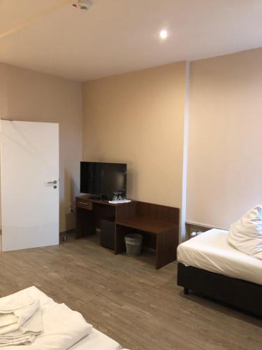 hotel and restaurant poseidon