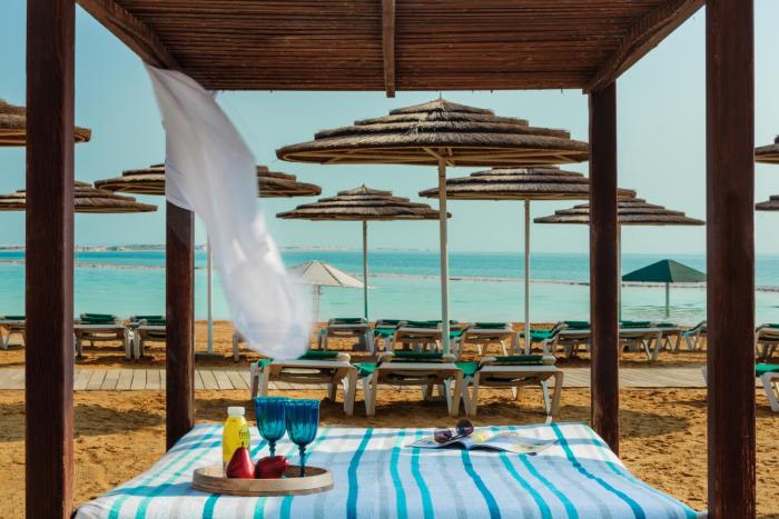 leonardo club hotel dead sea