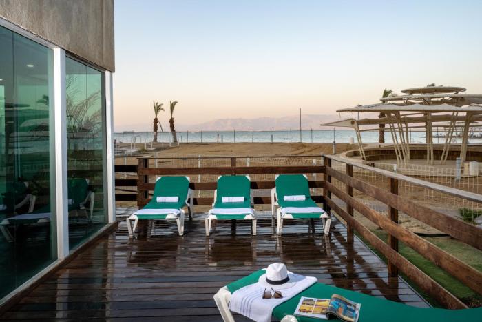 leonardo club hotel dead sea