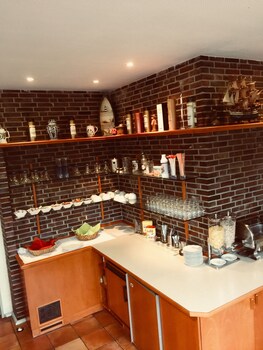 hotel butjadinger hof