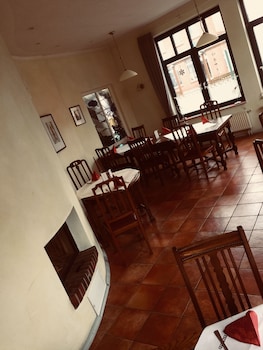 hotel butjadinger hof