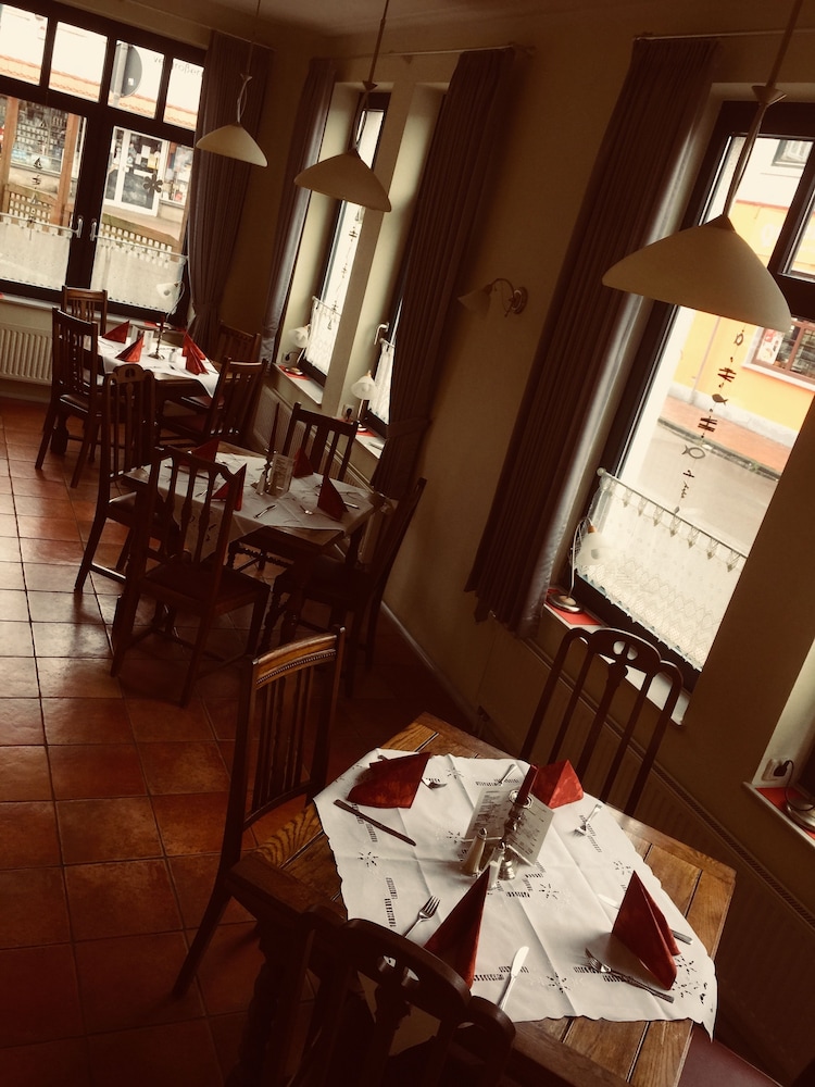 hotel butjadinger hof