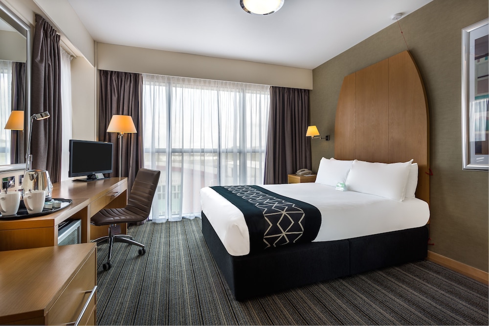 holiday inn birmingham north cannock by ihg